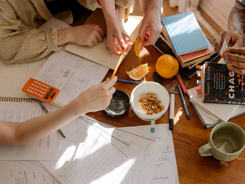 插图1–时代的企业福利体系创新?–广州听雨麻劳务