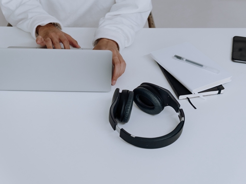 缩略图–破解用工难题，劳务派遣如何帮企业稳住成本–广州听雨麻劳务